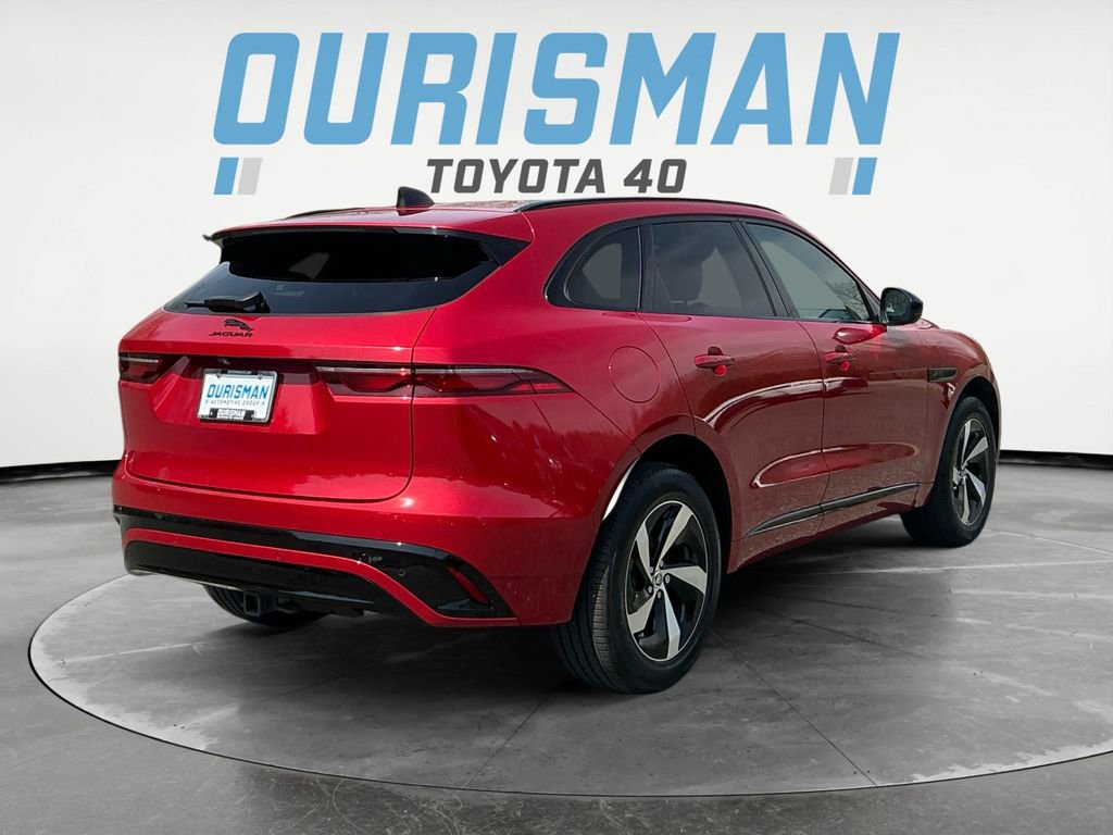 Used 2024 Jaguar F-PACE R-Dynamic S image 7