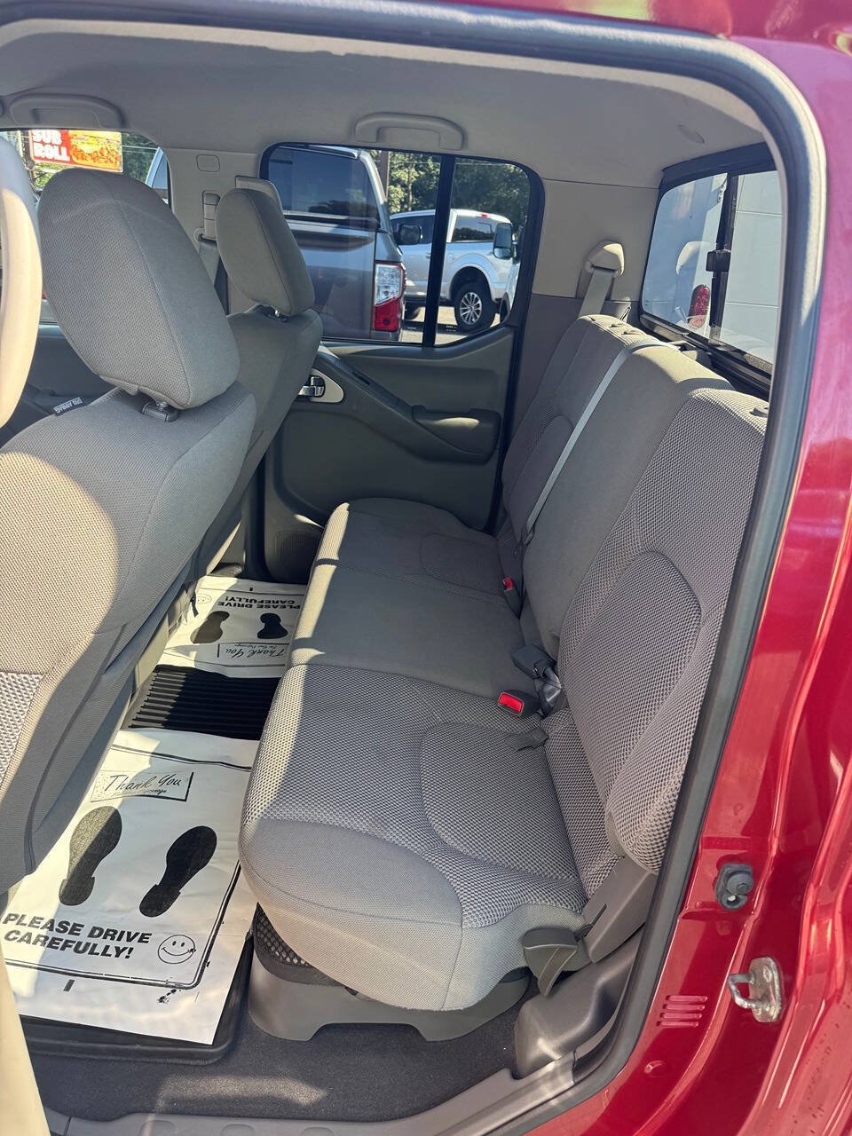 Used 2019 Nissan Frontier SV AWD/4WD image 11