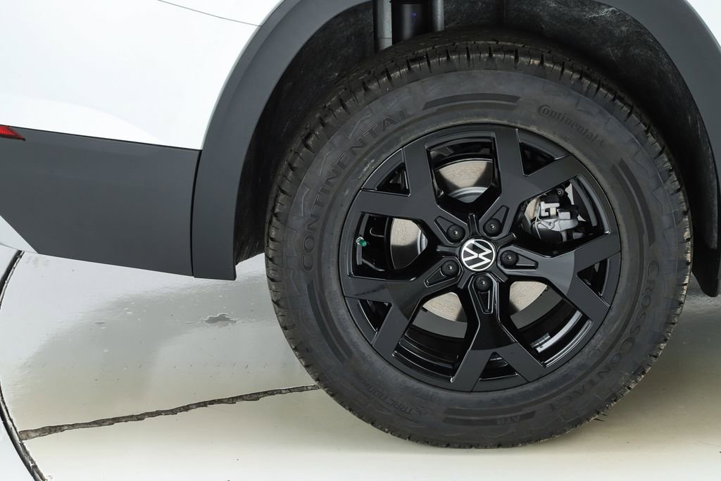 New 2026 Volkswagen Atlas Peak Edition AWD/4WD image 13