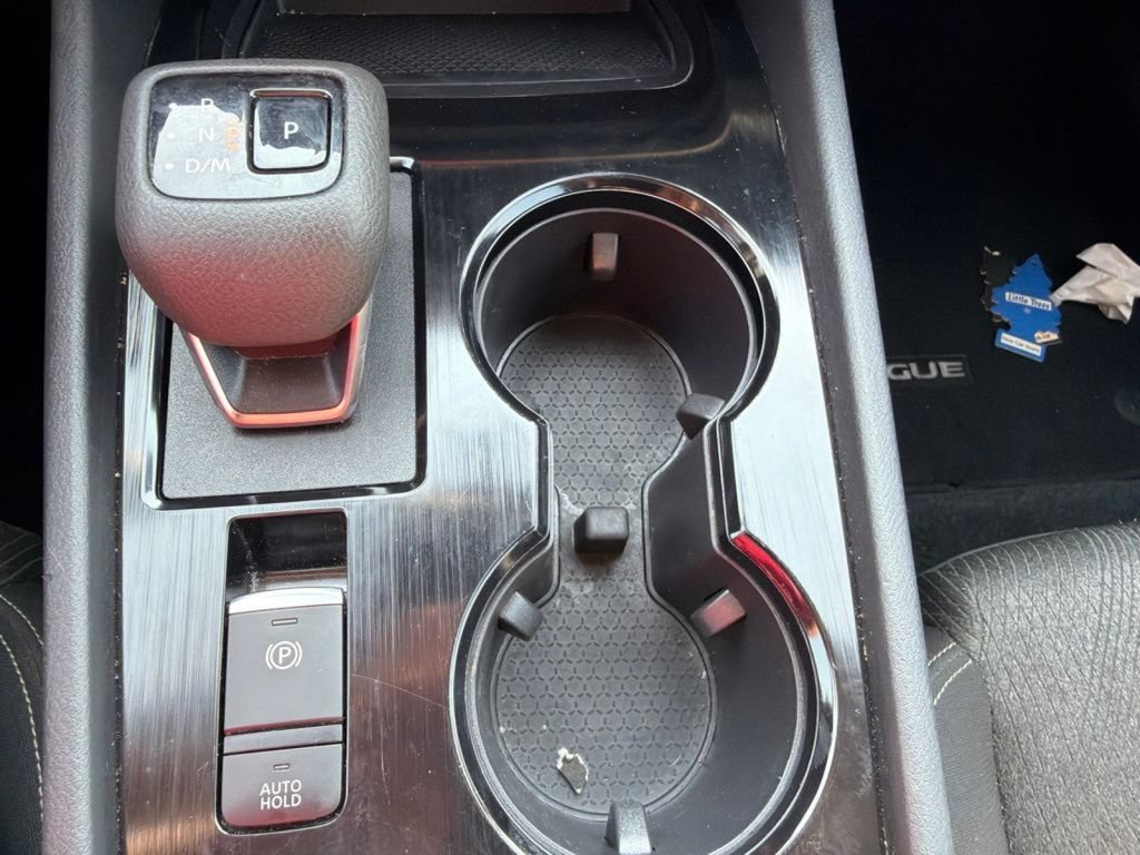 Used 2024 Nissan Rogue SV FWD image 24