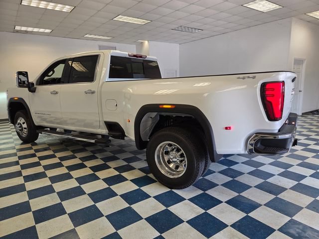 New 2026 GMC Sierra 3500 SLT w/ SLT Premium Package AWD/4WD image 5