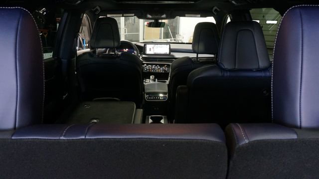 New 2026 INFINITI QX60 Sport w/ Dark Cargo Package image 27