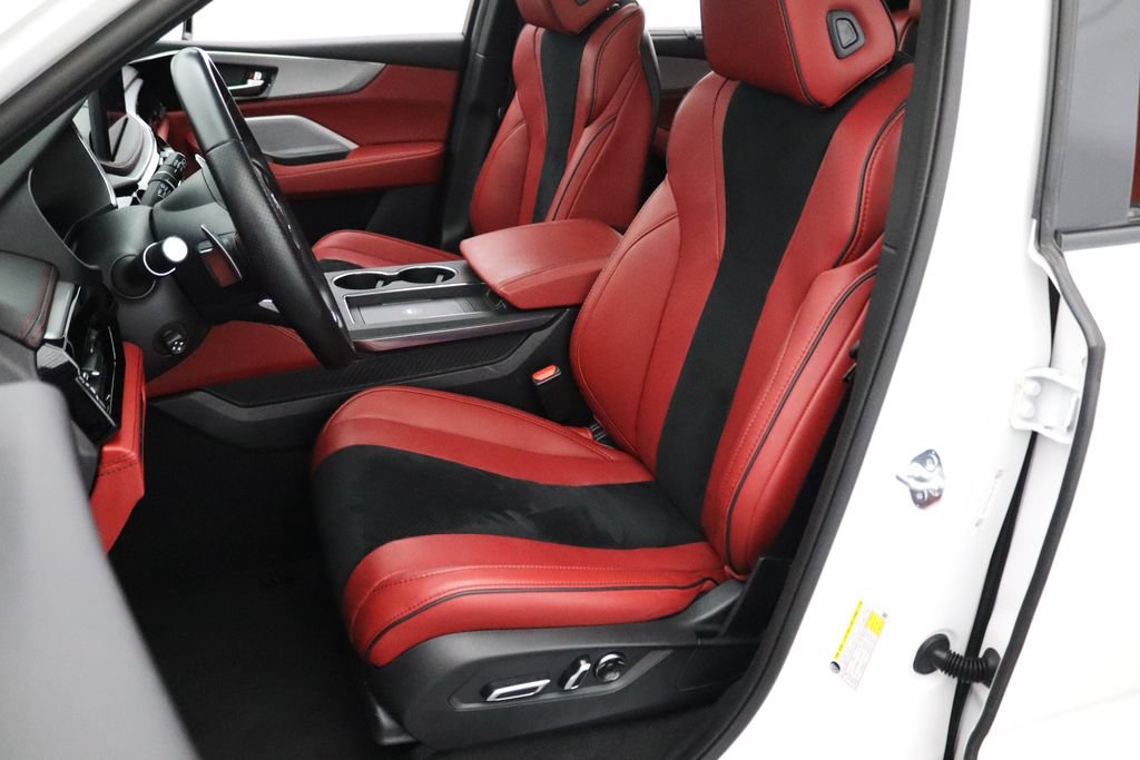 Certified 2025 Acura MDX A-Spec AWD/4WD image 2