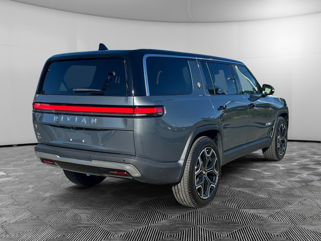 Used 2023 Rivian R1S Adventure AWD/4WD image 5