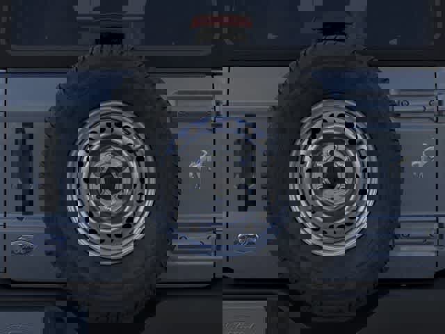 New 2025 Ford Bronco 4-Door image 24