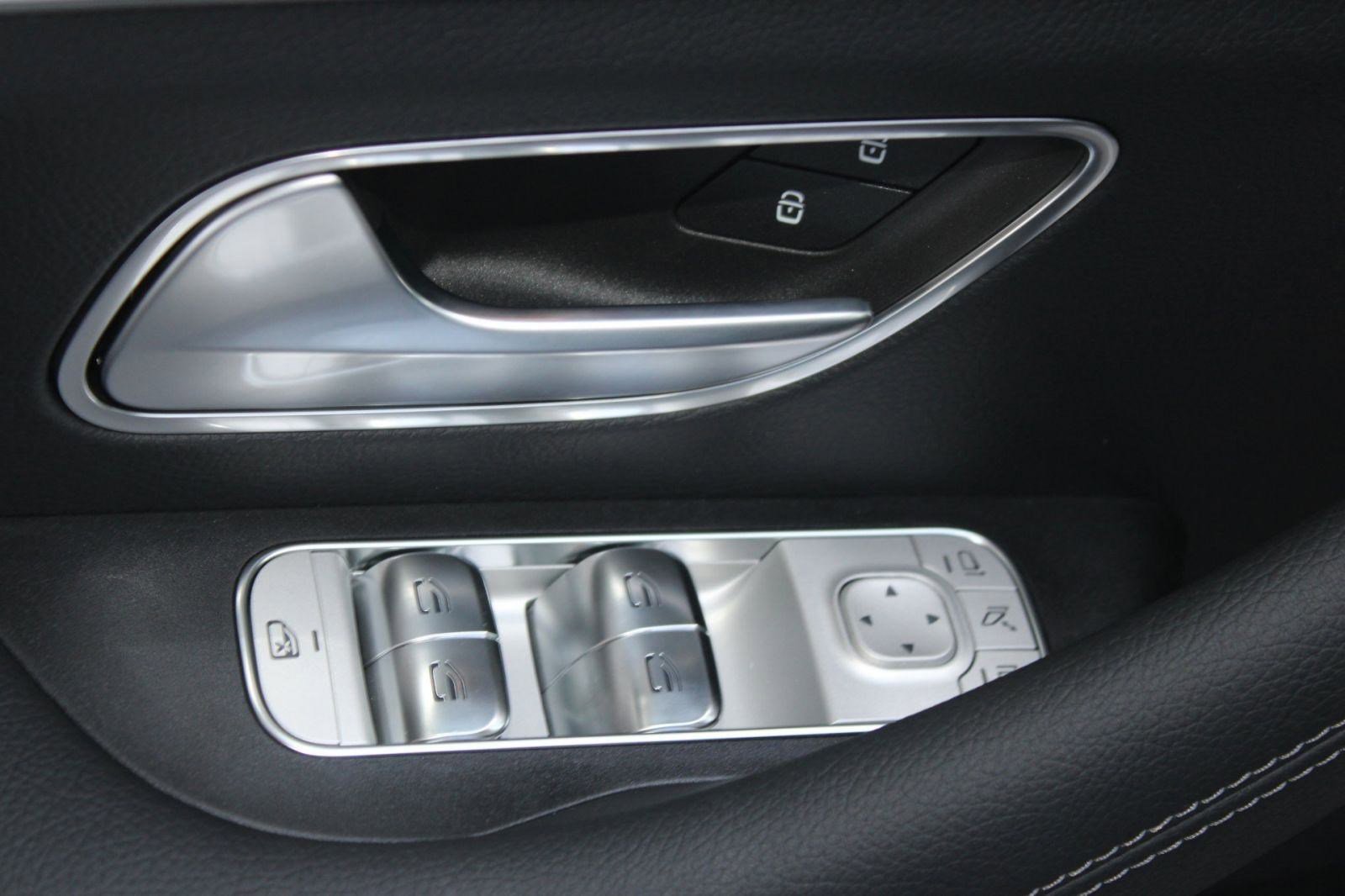 New 2026 Mercedes-Benz GLS 450 4MATIC image 13
