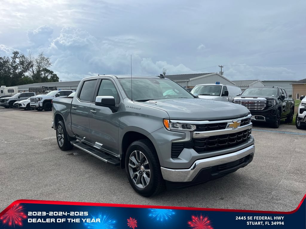 Used 2026 Chevrolet Silverado 1500 LT RWD image 2
