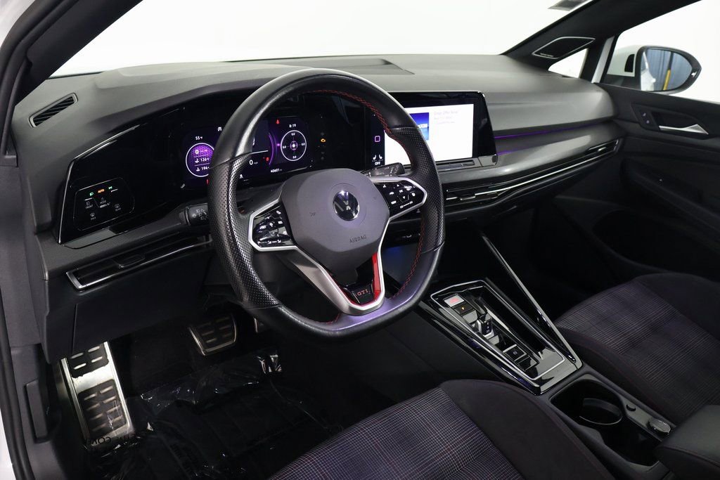 Used 2023 Volkswagen GTI SE image 7