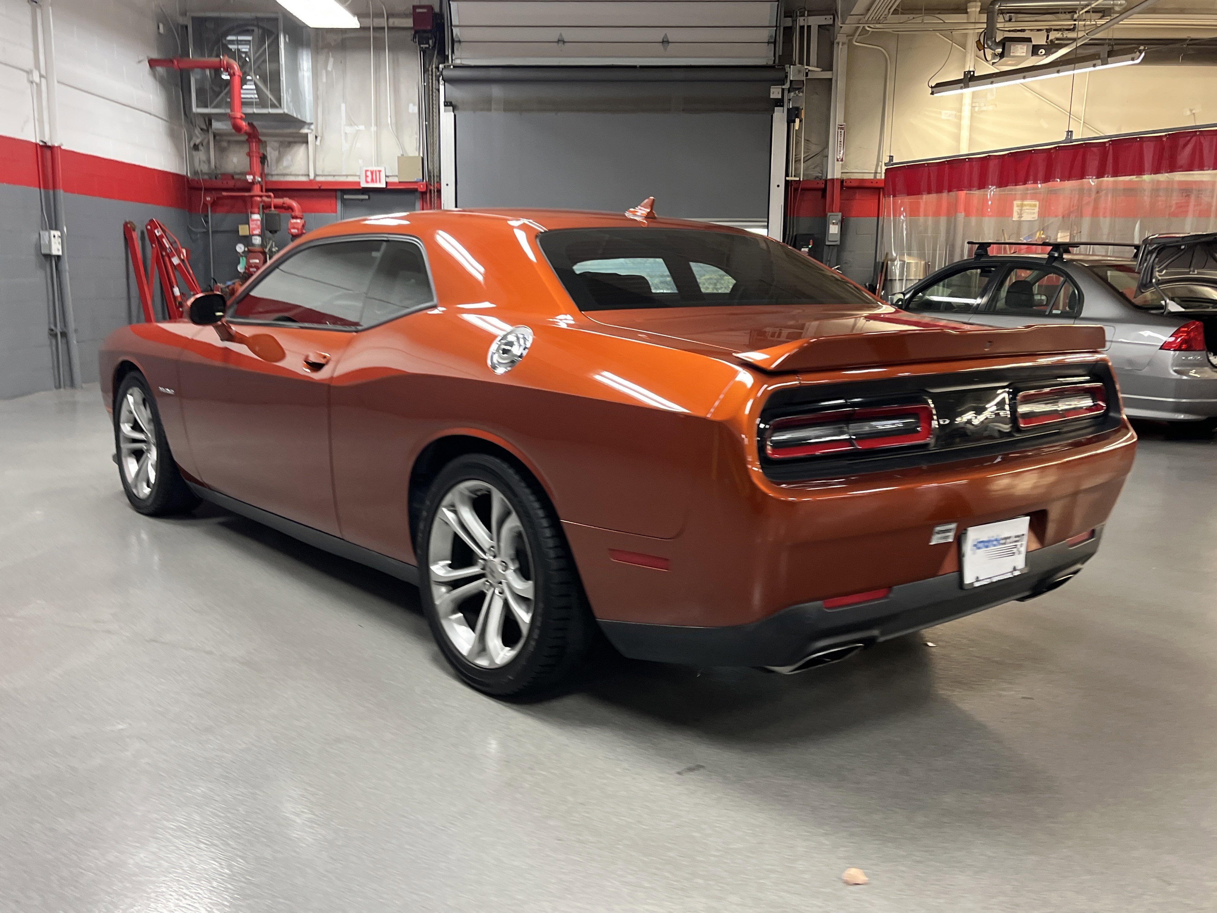 Used 2022 Dodge Challenger R/T image 8