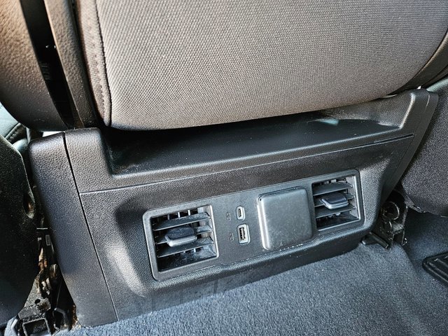 Used 2024 Chevrolet Silverado 1500 LT RWD image 16