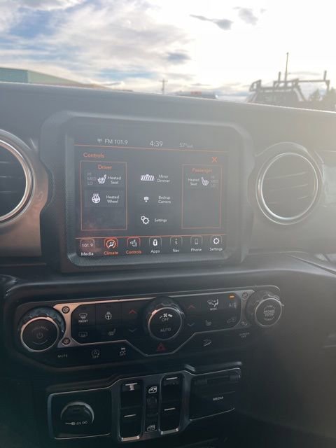 Used 2019 Jeep Wrangler Unlimited Sahara image 43