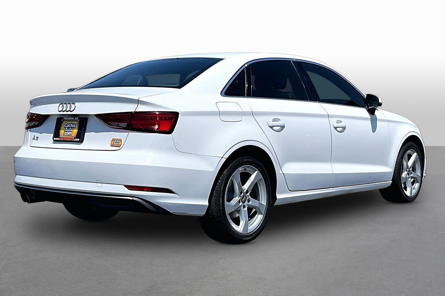 Used 2019 Audi A3 2.0T Premium w/ Convenience Package FWD image 2