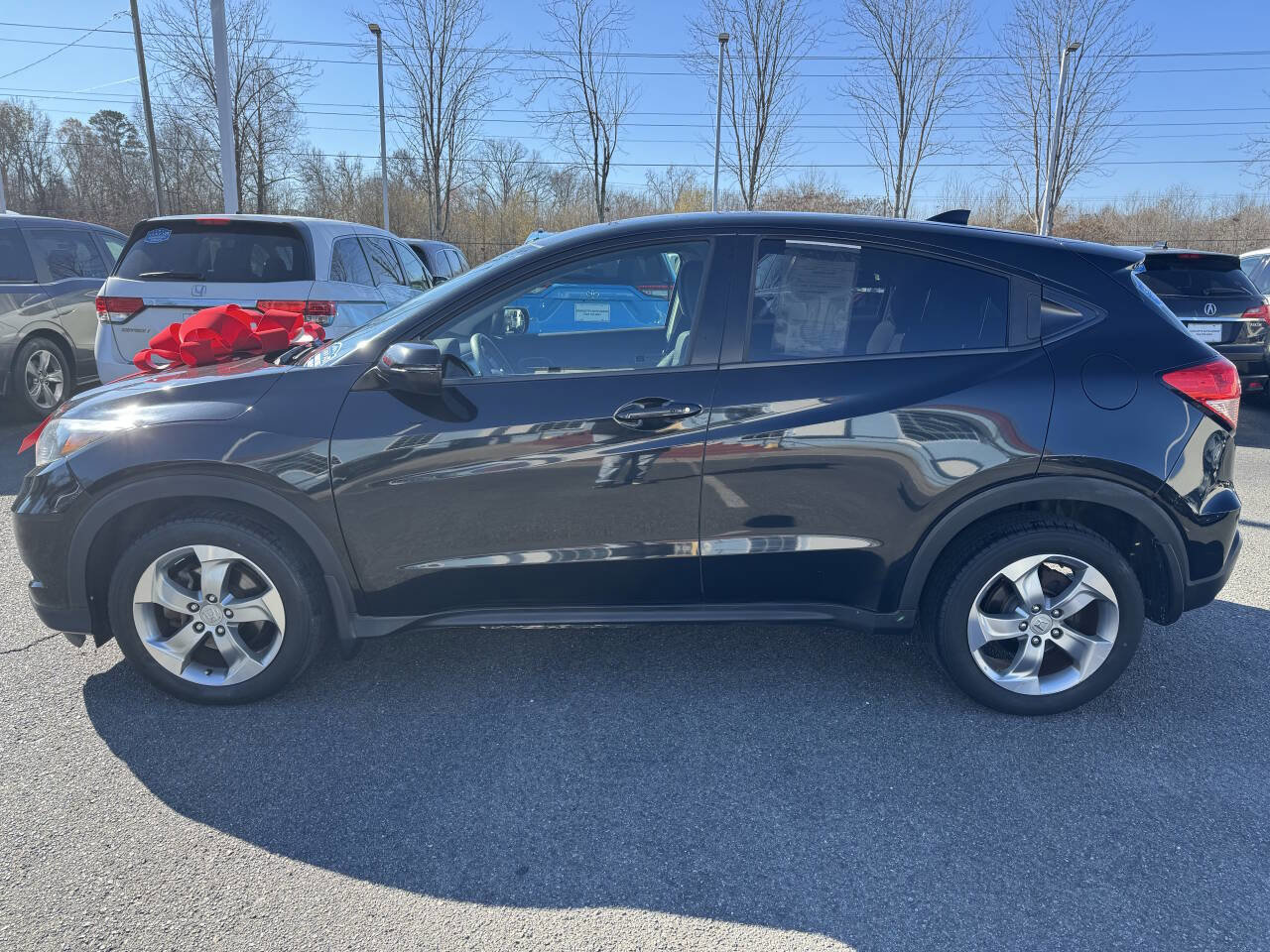 Used 2017 Honda HR-V EX image 3