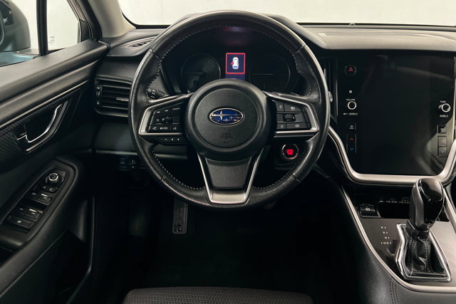 Used 2025 Subaru Outback Premium AWD/4WD image 12