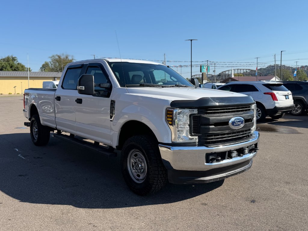 Used 2019 Ford F250 XL w/ Power Equipment Group AWD/4WD image 3
