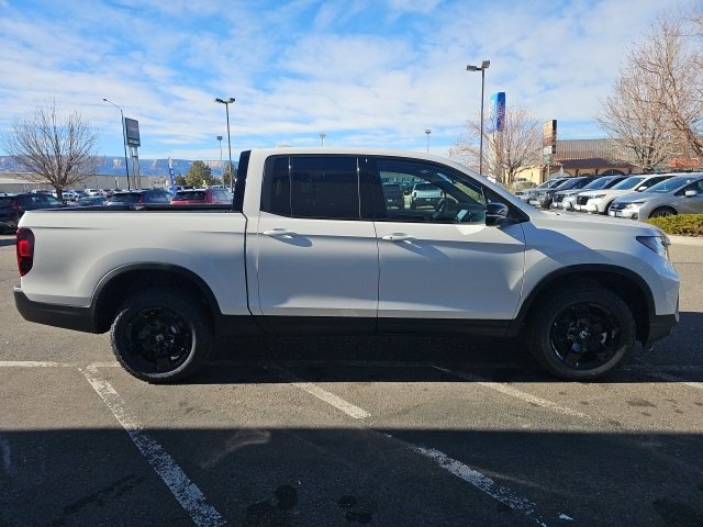 New 2026 Honda Ridgeline Black Edition image 4
