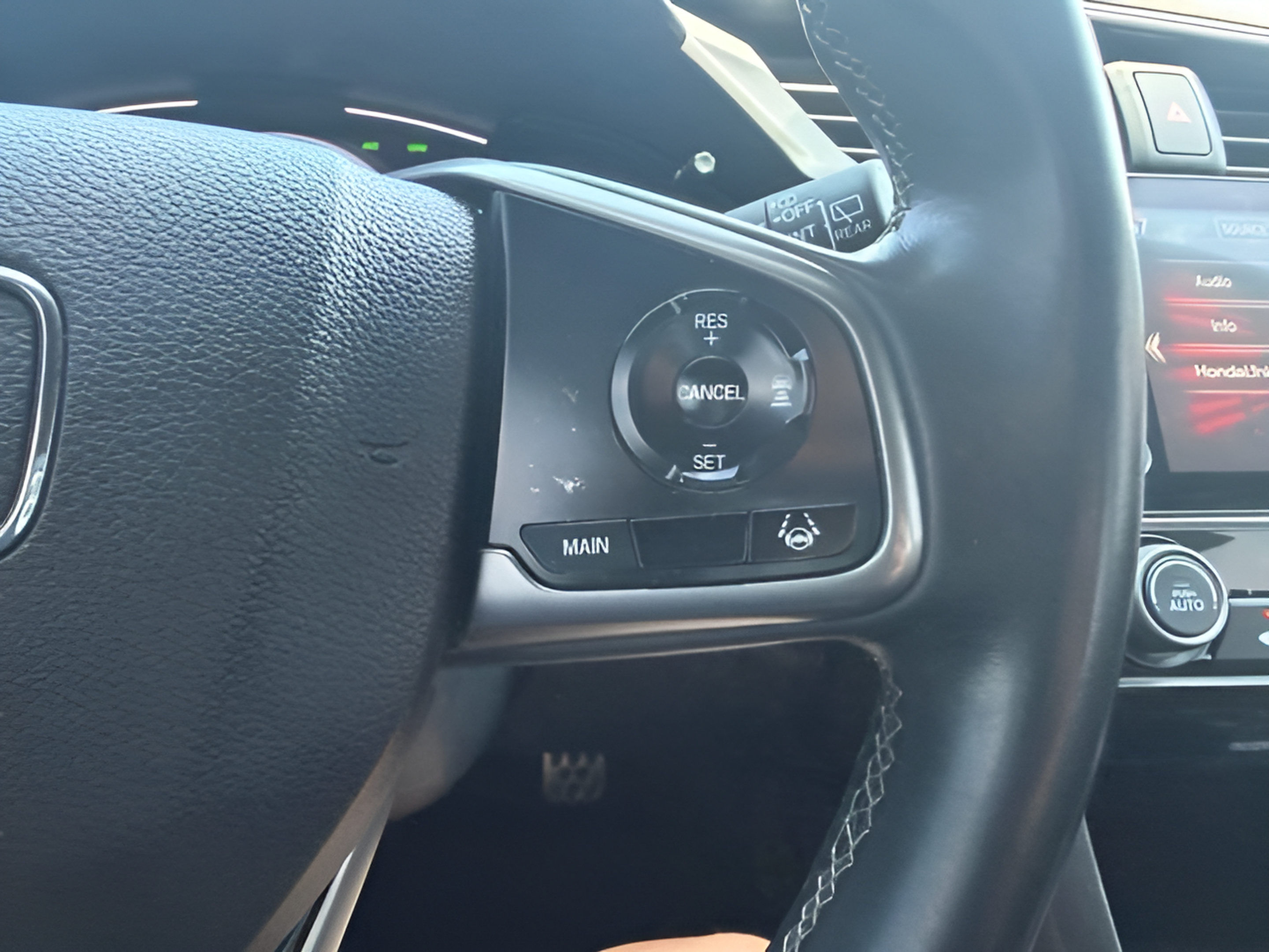 Used 2021 Honda Civic Sport image 14