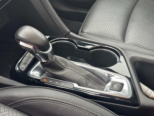 Certified 2021 Buick Encore GX Essence w/ Experience Buick Package image 35