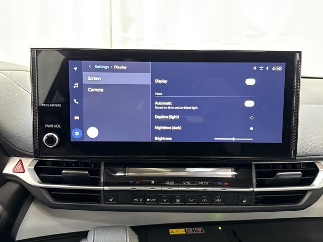 Used 2025 Toyota Sienna XLE w/ XLE Plus Package image 21