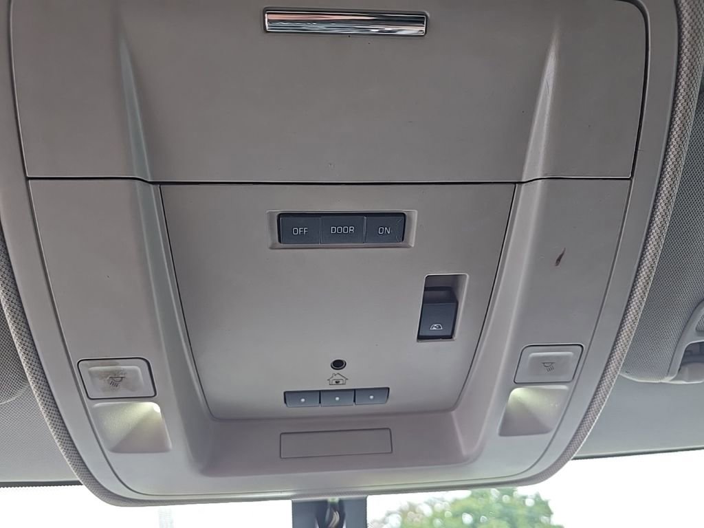 Used 2016 Chevrolet Silverado 2500 LT w/ LT Fleet Convenience Package image 21