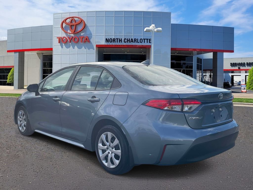 Used 2025 Toyota Corolla LE image 5