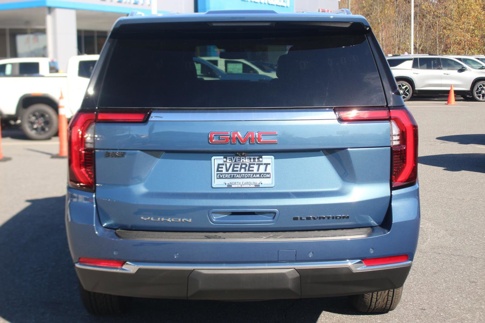 New 2026 GMC Yukon Elevation w/ LPO, Floor Liner Package image 6