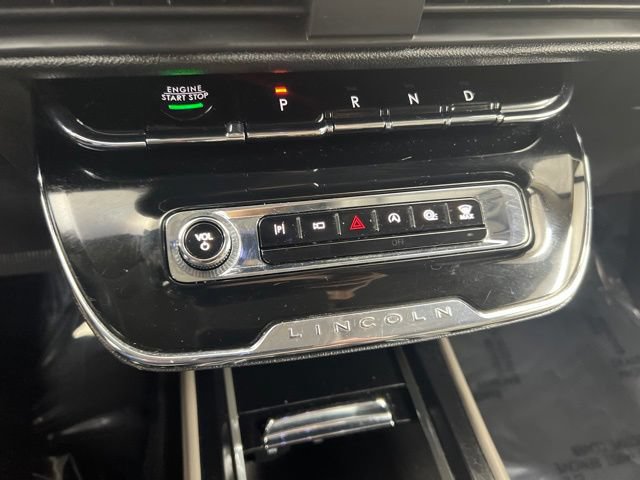 Certified 2024 Lincoln Corsair AWD image 18