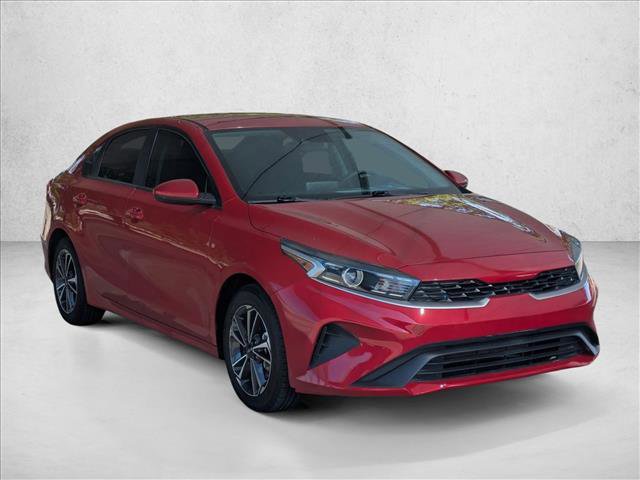 Used 2023 Kia Forte LXS image 3