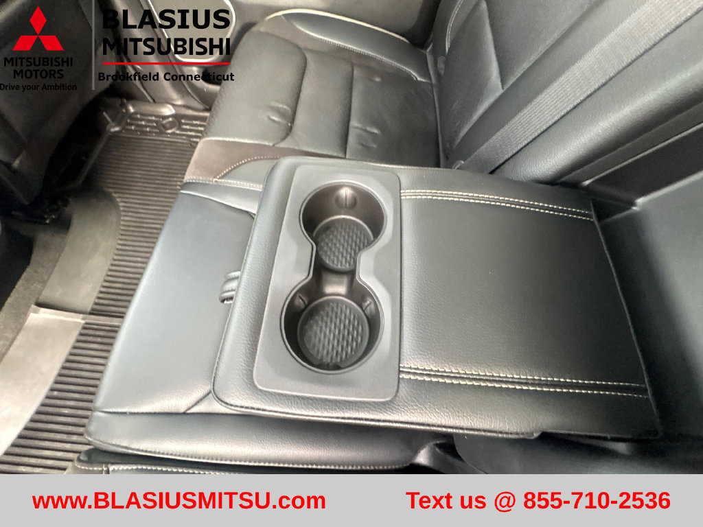 Used 2023 RAM 1500 Laramie AWD/4WD image 44