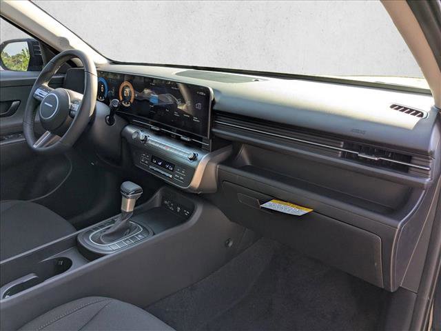 Used 2025 Hyundai Kona SEL AWD/4WD image 22