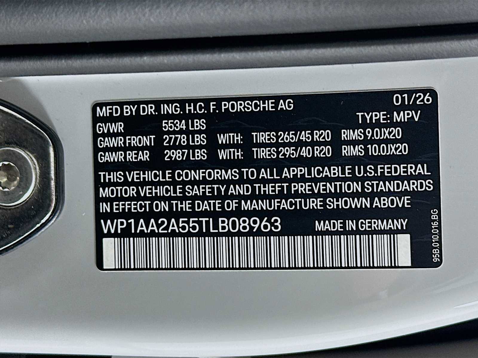 New 2026 Porsche Macan Turbo image 33