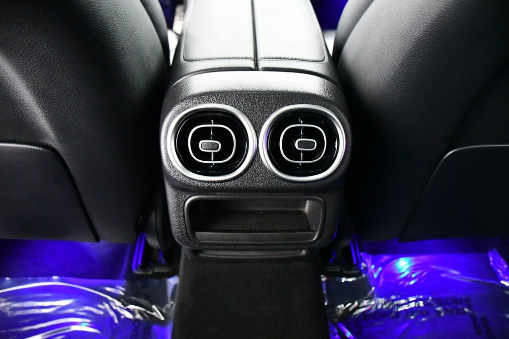 Certified 2025 Mercedes-Benz GLC 300 4MATIC image 20