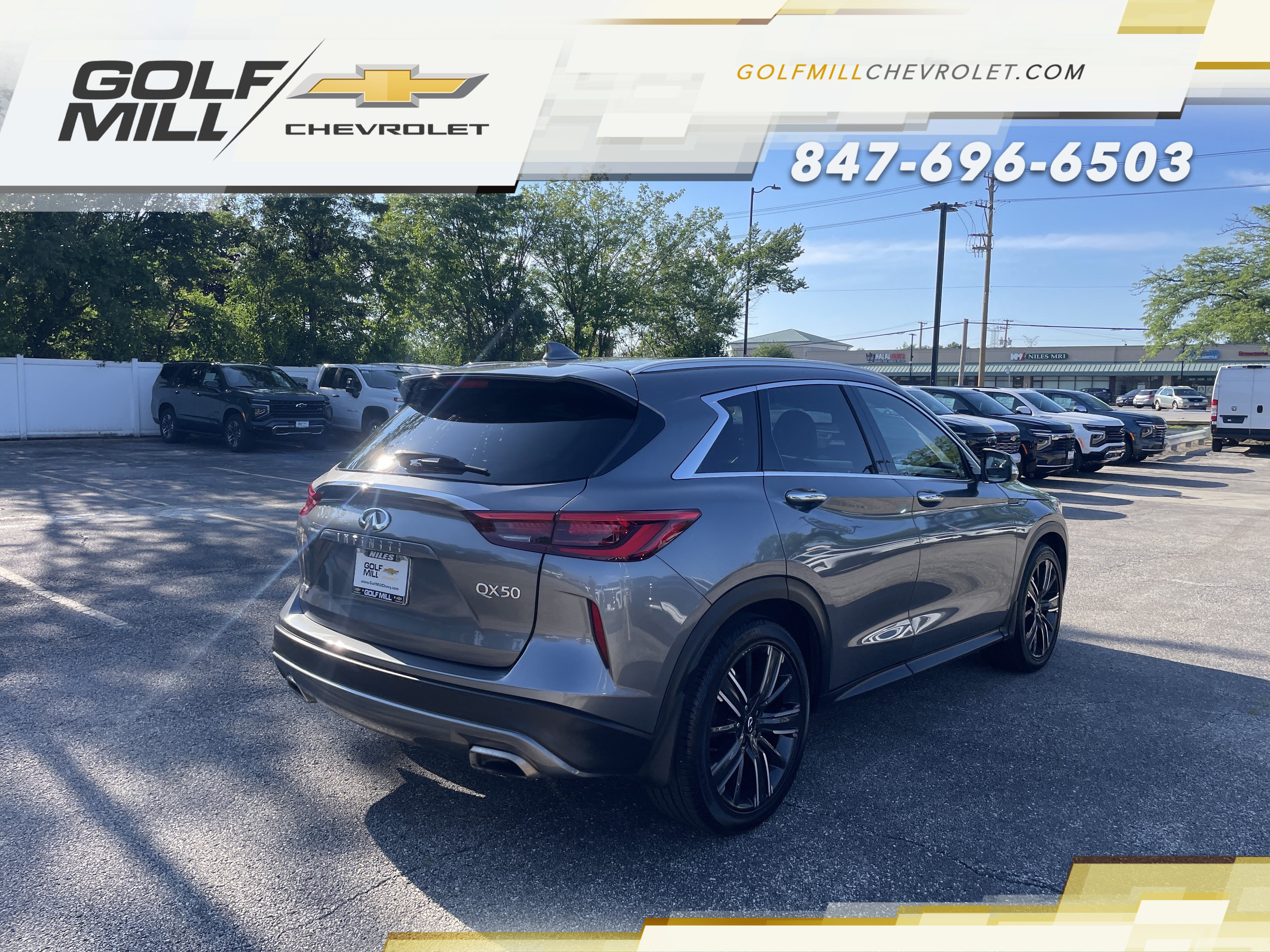 Used 2021 INFINITI QX50 Luxe w/ Appearance Package AWD/4WD image 6