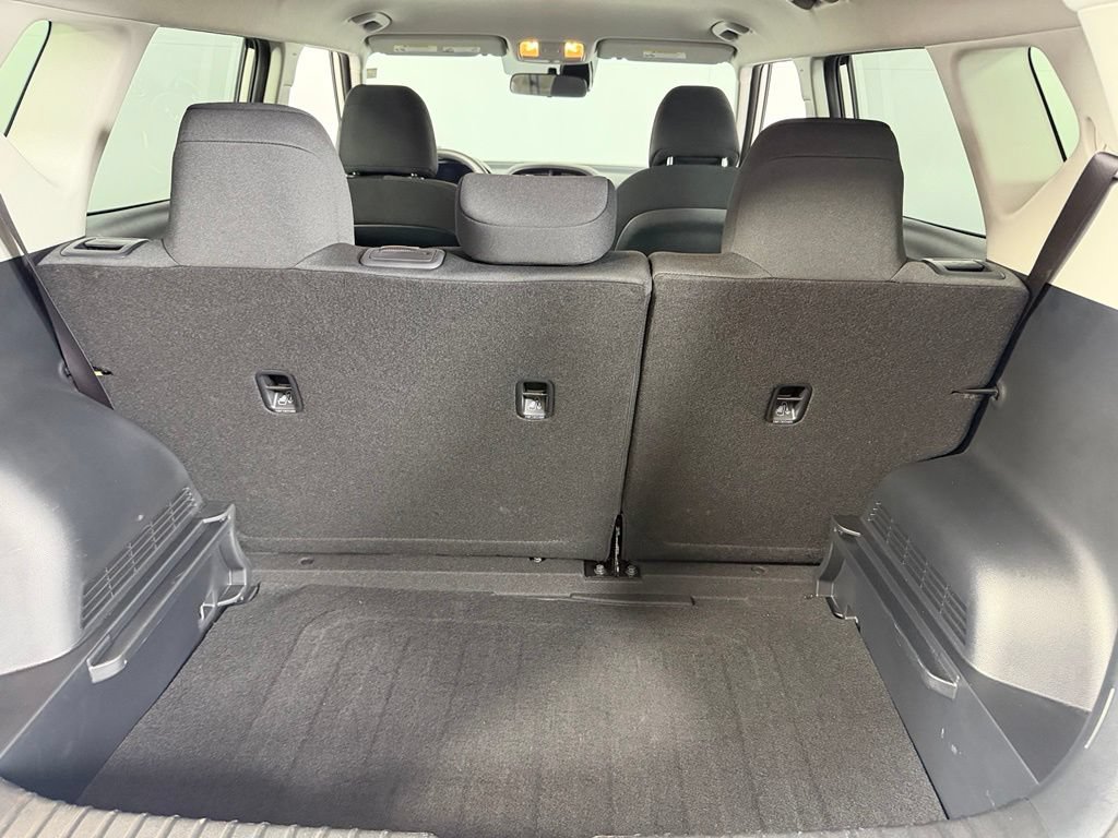 Used 2025 Kia Soul LX w/ LX Technology Package FWD image 27