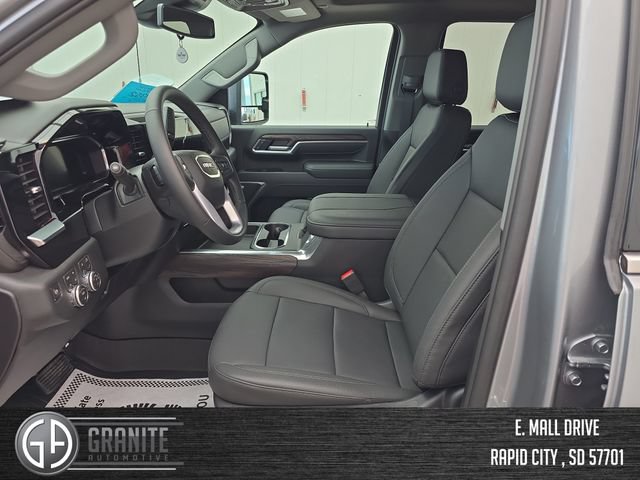 New 2026 GMC Sierra 3500 SLT w/ SLT Premium Package AWD/4WD image 10