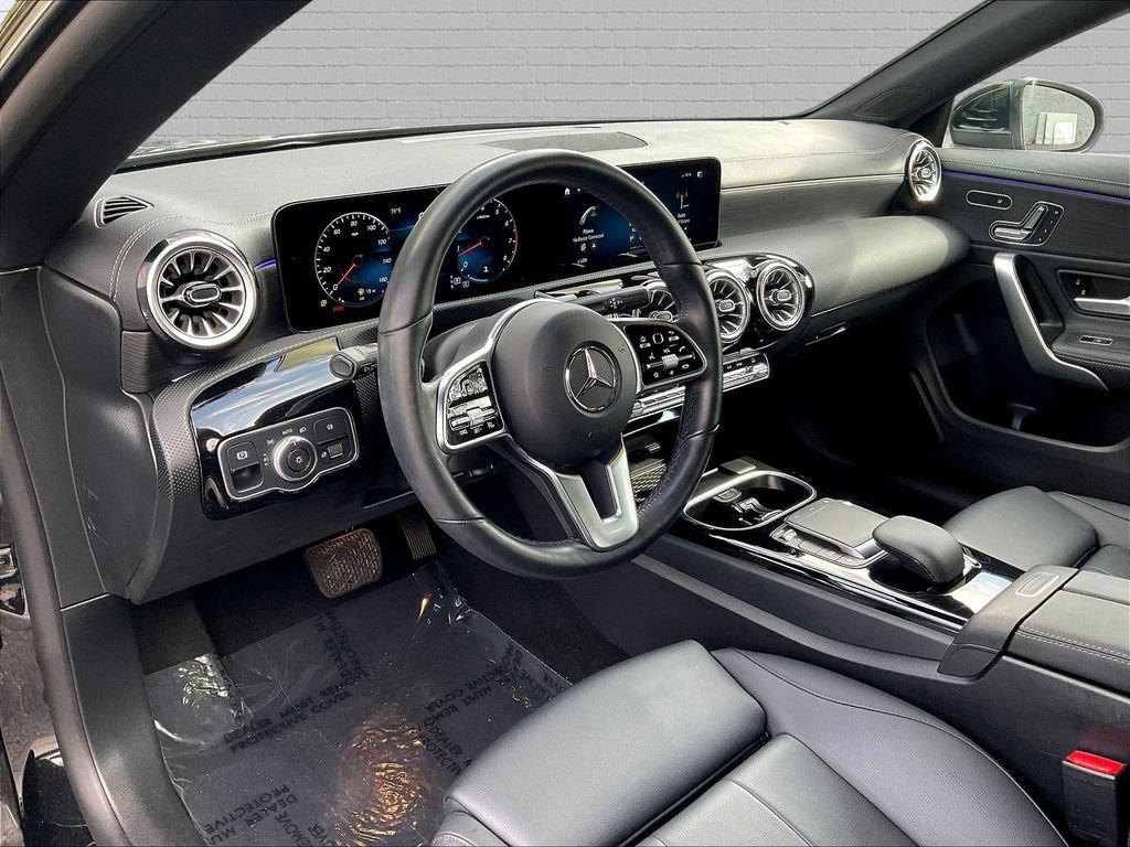 Used 2023 Mercedes-Benz CLA 250 4MATIC w/ Premium Package image 15