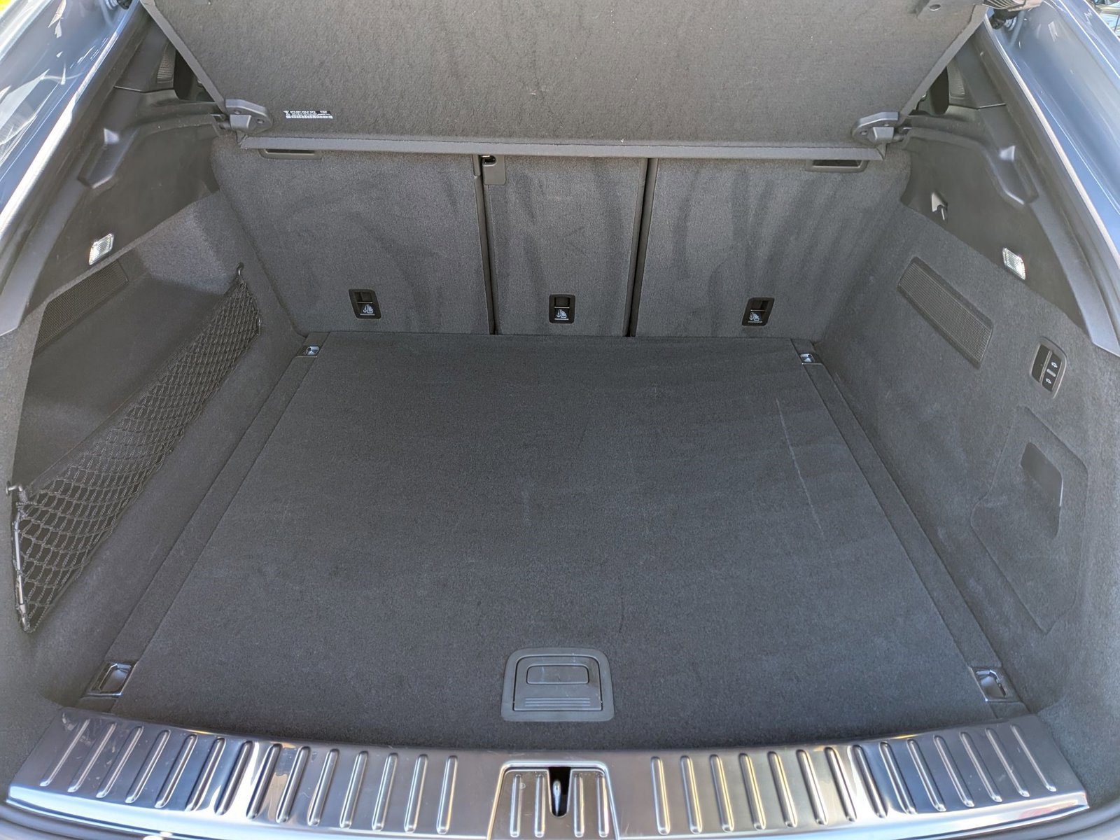 Certified 2025 Porsche Cayenne GTS image 24