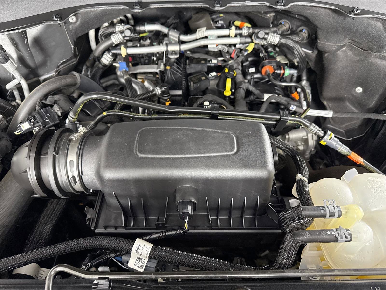 Used 2024 Ford Explorer XLT w/ Class IV Trailer Tow Package image 57