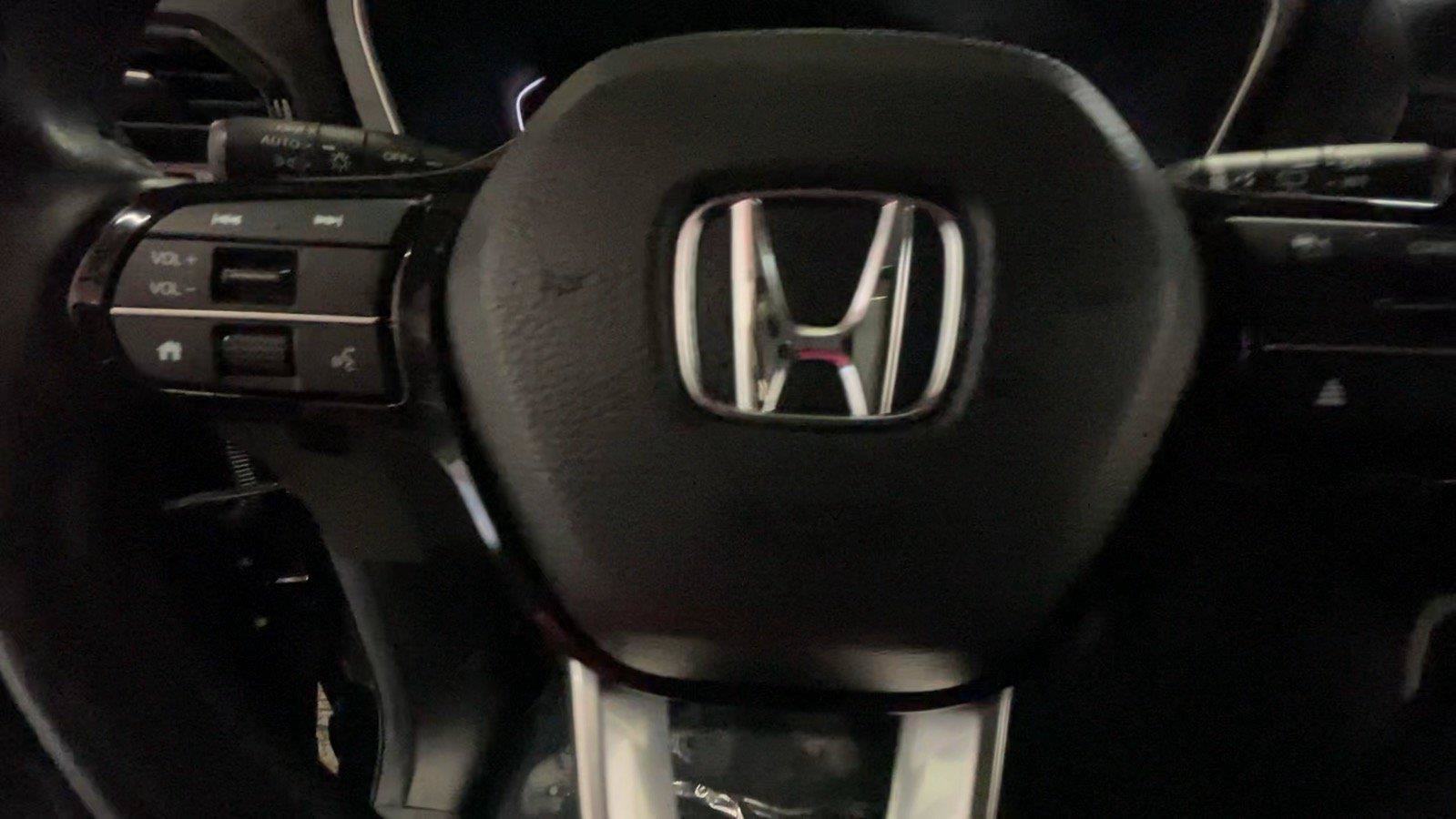 Certified 2025 Honda Pilot EX-L image 36