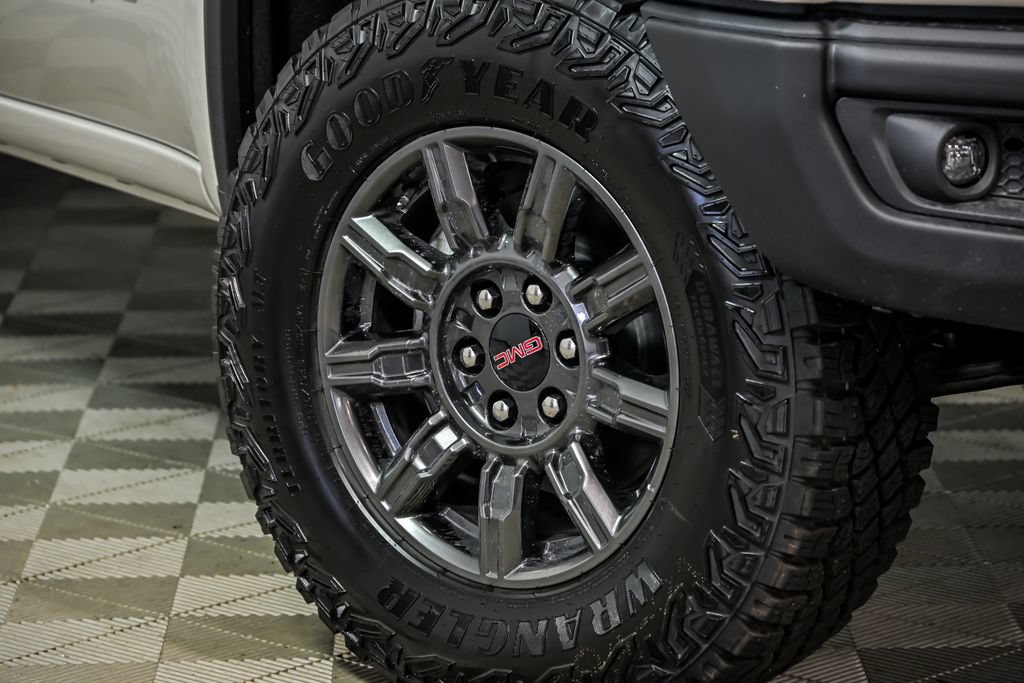 New 2026 GMC Sierra 1500 AT4X w/ LPO, Black Badging Package AWD/4WD video 3