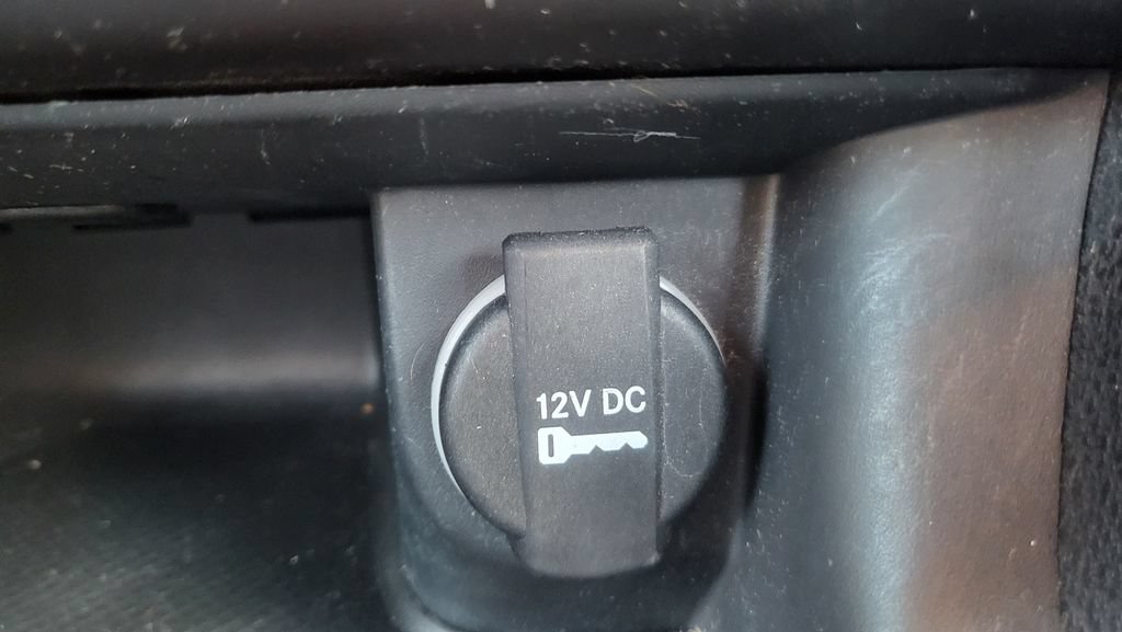 Used 2016 Dodge Charger SXT w/ Navigation & Travel Group RWD image 37