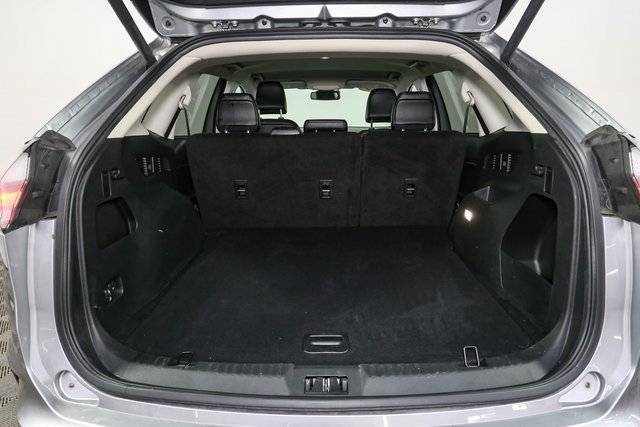 Used 2024 Ford Edge SEL w/ Convenience Package image 11