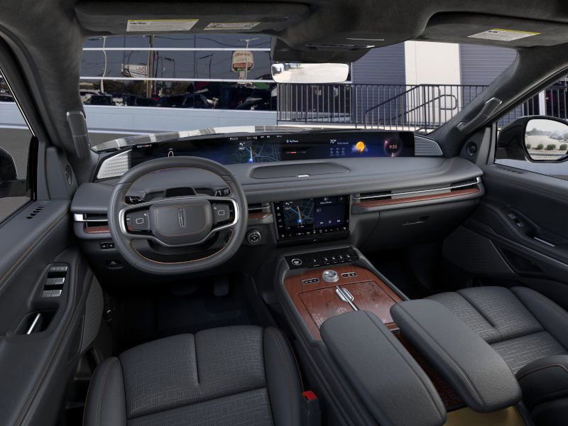 New 2025 Lincoln Navigator Black Label image 9