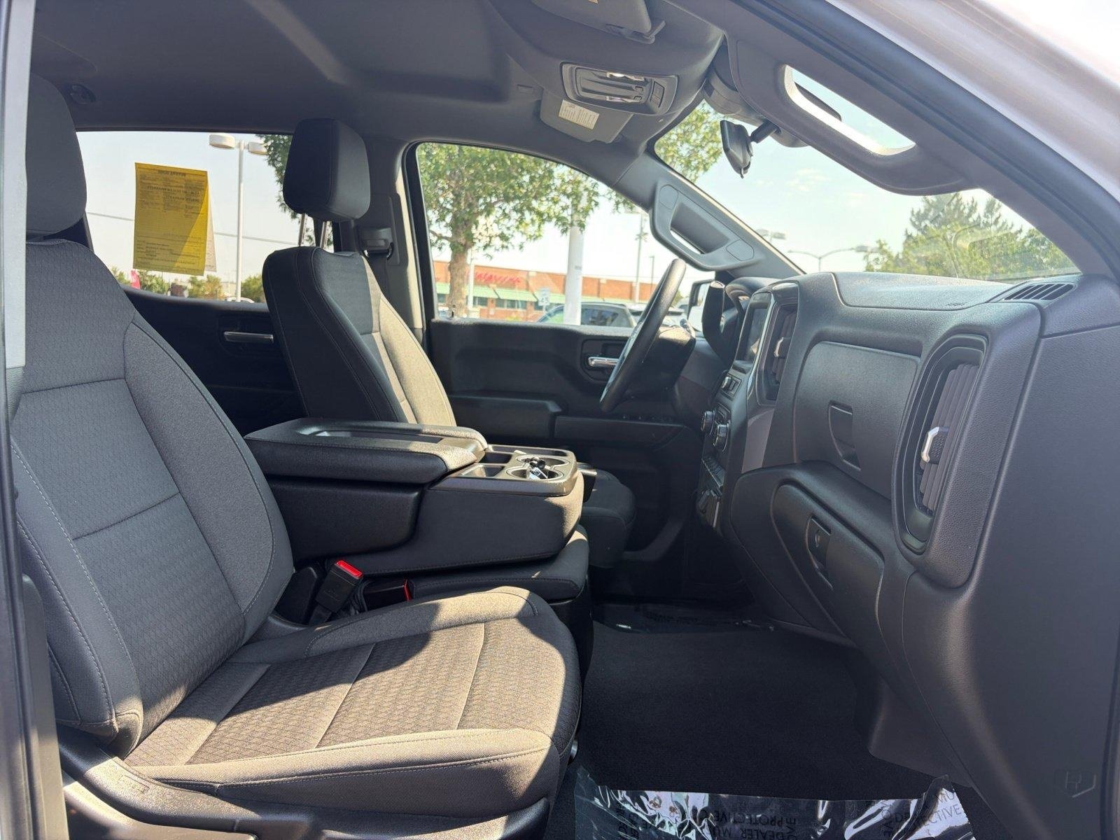 Used 2022 Chevrolet Silverado 1500 Custom AWD/4WD image 25