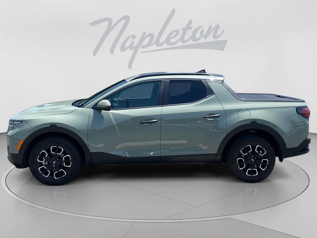 Used 2024 Hyundai Santa Cruz SEL w/ Activity Package FWD image 4