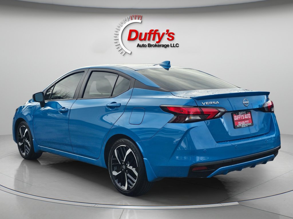 Used 2025 Nissan Versa SR w/ Trunk Package image 14