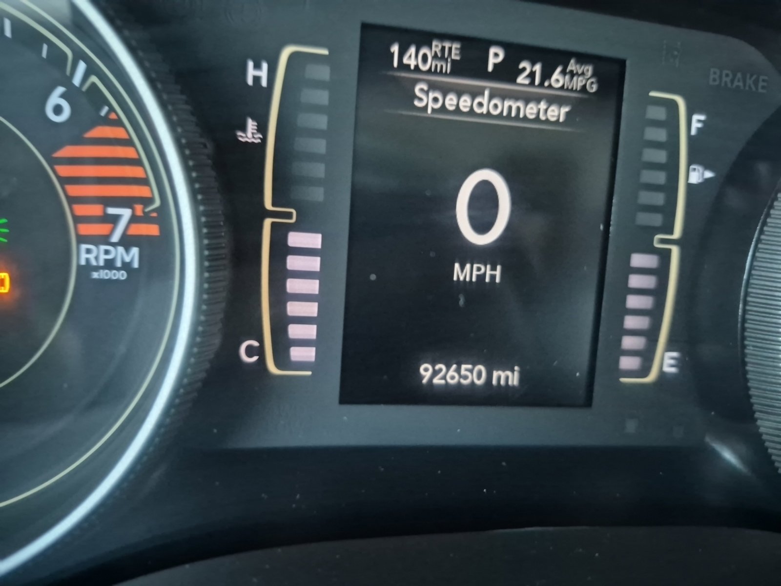 Used 2019 Jeep Cherokee Latitude Plus w/ Comfort/Convenience Group FWD image 14