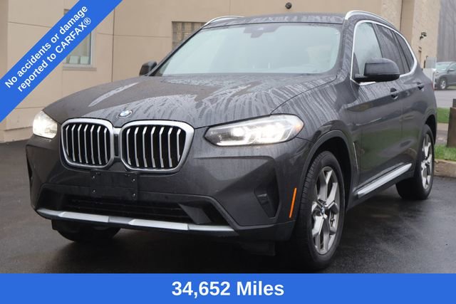 Used 2024 BMW X3 xDrive30i AWD/4WD image 2