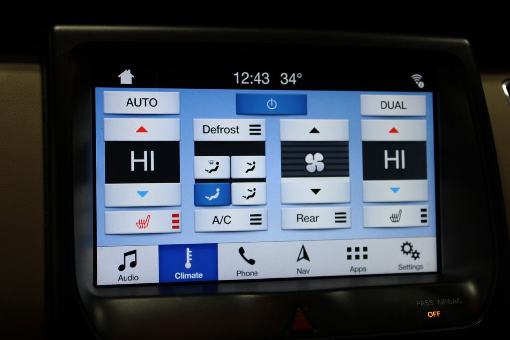 Used 2018 Ford Flex SEL w/ Equipment Group 202A image 48