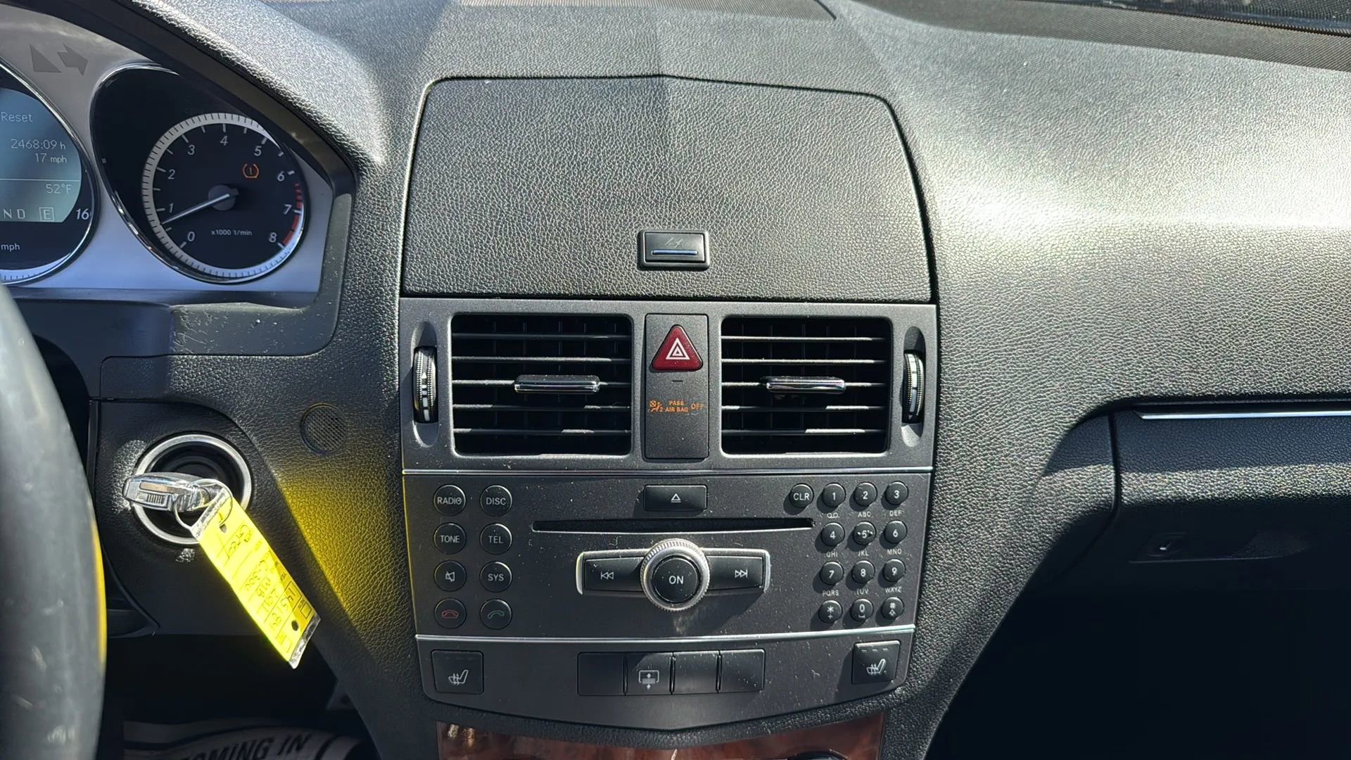 Used 2011 Mercedes-Benz C 300 4MATIC Sedan image 23
